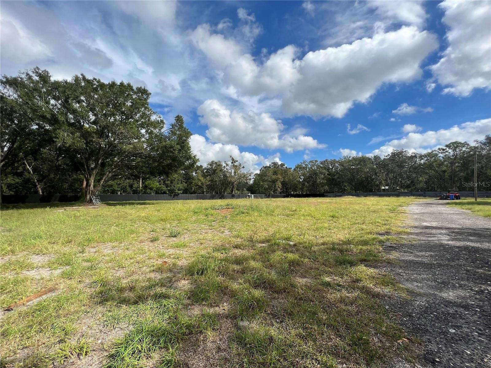 1.5 Acres of Land for Sale in Riverview, Florida