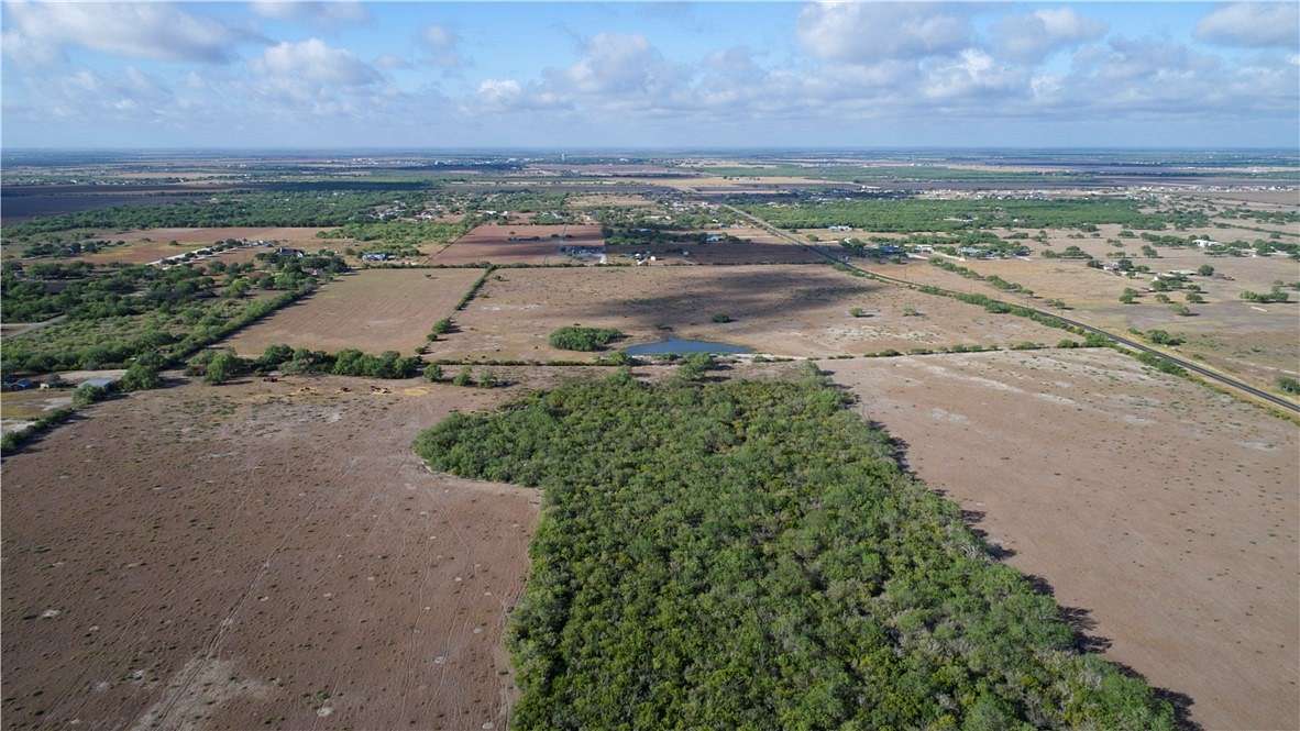 18.25 Acres of Land for Sale in Orange Grove, Texas