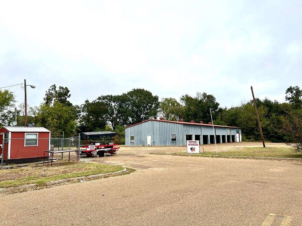 3.5 Acres of Improved Commercial Land for Sale in Natchez, Mississippi