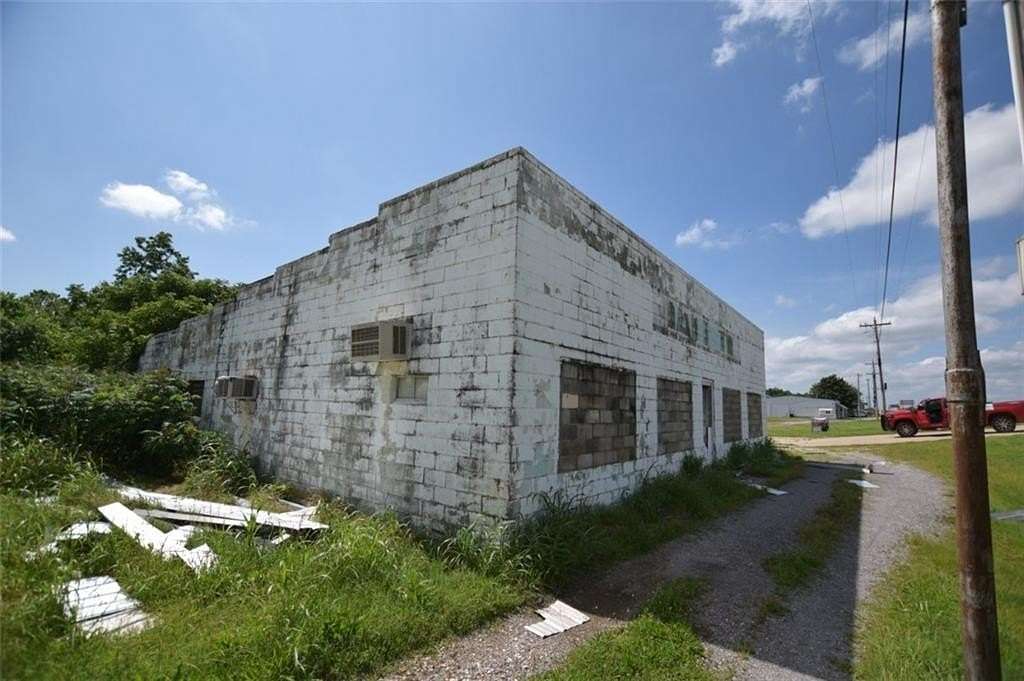 4.32 Acres of Mixed-Use Land for Sale in Stilwell, Oklahoma