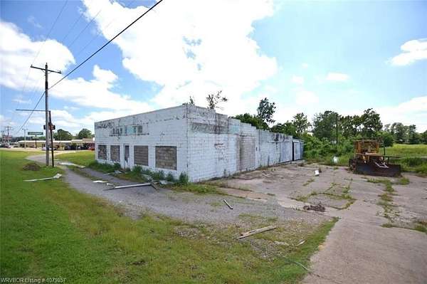 4.32 Acres of Mixed-Use Land for Sale in Stilwell, Oklahoma