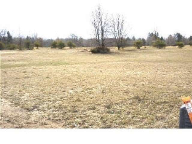 0.51 Acres of Residential Land for Sale in Harrison, Michigan