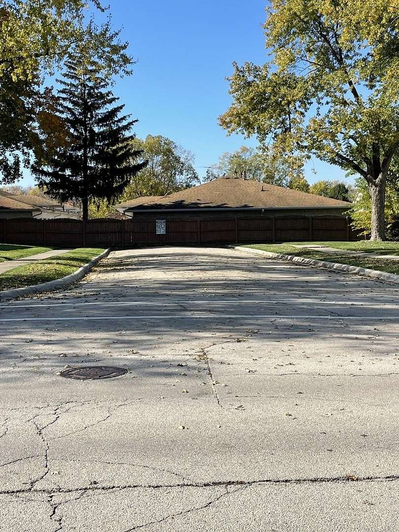 0.13 Acres of Residential Land for Sale in Joliet, Illinois