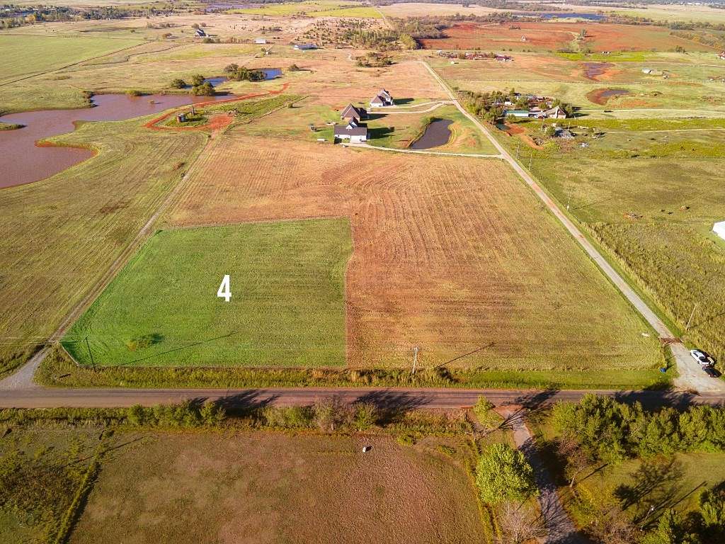 2.6 Acres of Residential Land for Sale in Cashion, Oklahoma