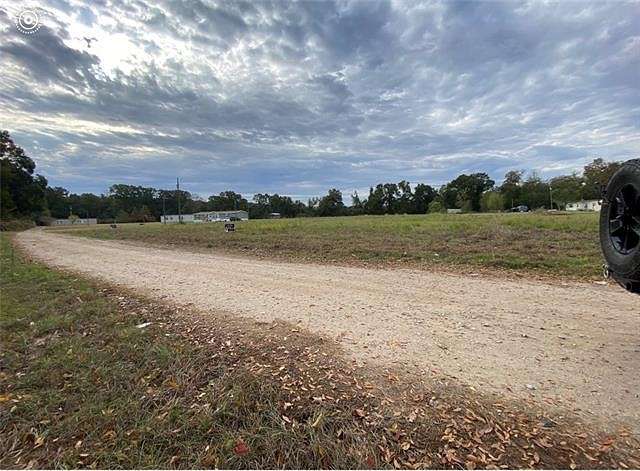 1.6 Acres of Residential Land for Sale in Mansura, Louisiana