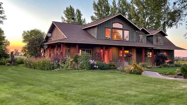 79.4 Acres of Land with Home for Sale in Powell Butte, Oregon