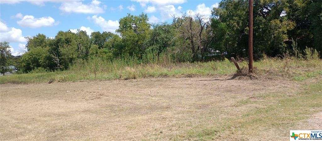 1.1 Acres of Residential Land for Sale in Cameron, Texas