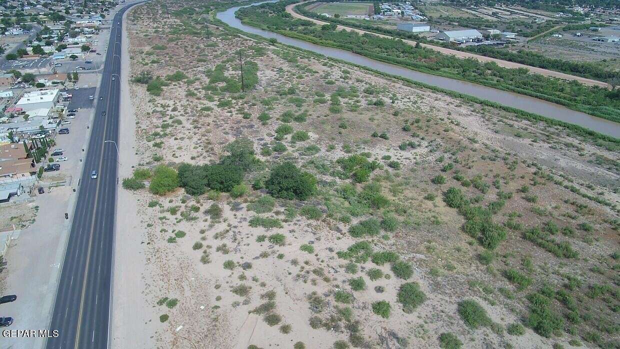 19 Acres of Commercial Land for Sale in Sunland Park, New Mexico