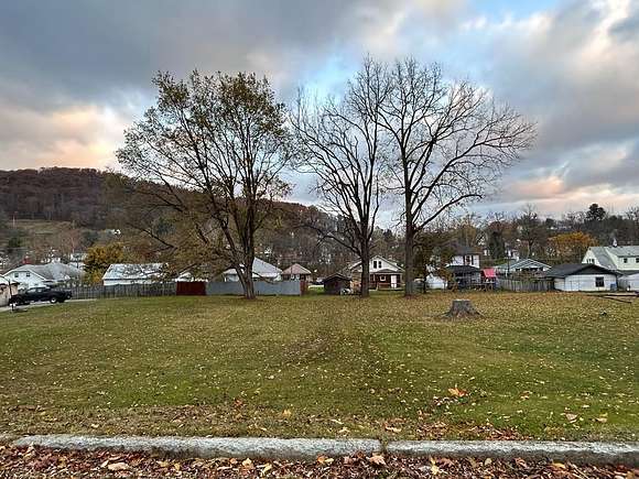0.31 Acres of Residential Land for Sale in Bluefield, Virginia