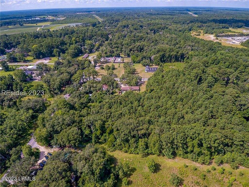 7.25 Acres of Commercial Land for Sale in Ridgeland, South Carolina