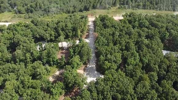 1.103 Acres of Residential Land for Sale in Broken Bow, Oklahoma