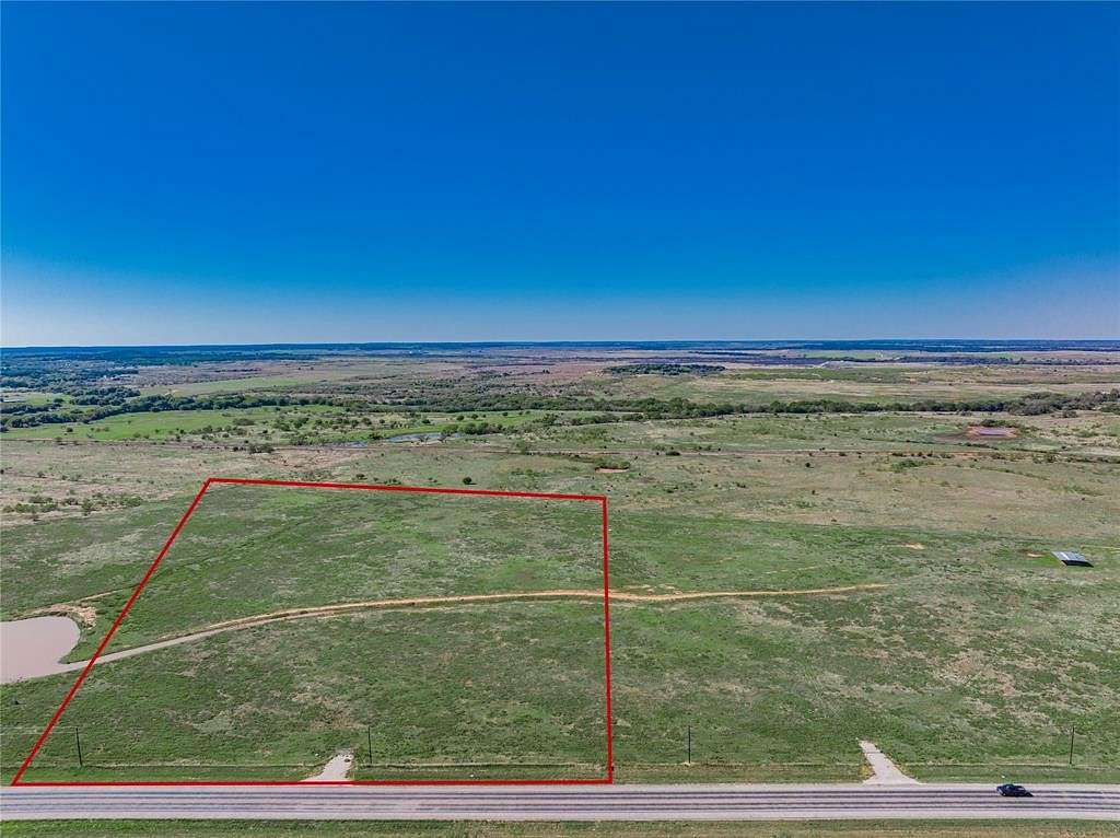 11 Acres of Land for Sale in Bowie, Texas