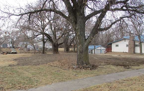 0.43 Acres of Residential Land for Sale in Marion, Kansas