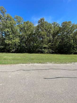 1.1 Acres of Residential Land for Sale in Corsicana, Texas