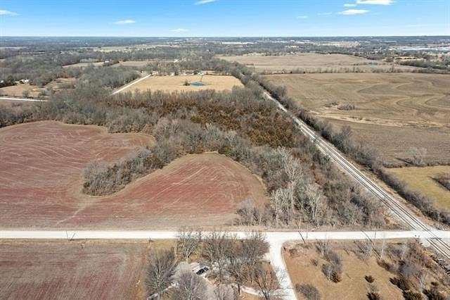 20 Acres of Land for Sale in Harrisonville, Missouri