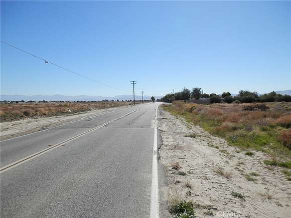 4.576 Acres of Residential Land for Sale in Lancaster, California