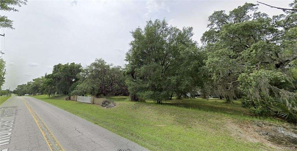 2 Acres of Residential Land for Sale in Inverness, Florida