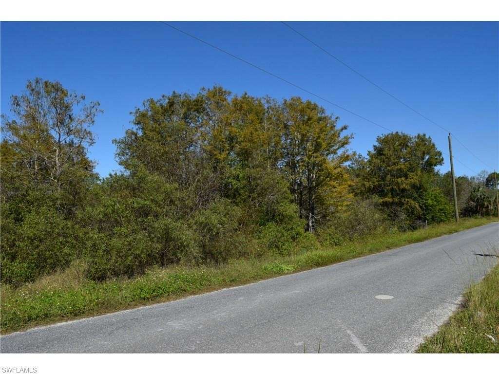 0.94 Acres of Residential Land for Sale in LaBelle, Florida