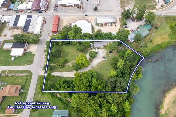 2 Acres of Improved Mixed-Use Land for Sale in Mammoth Spring, Arkansas