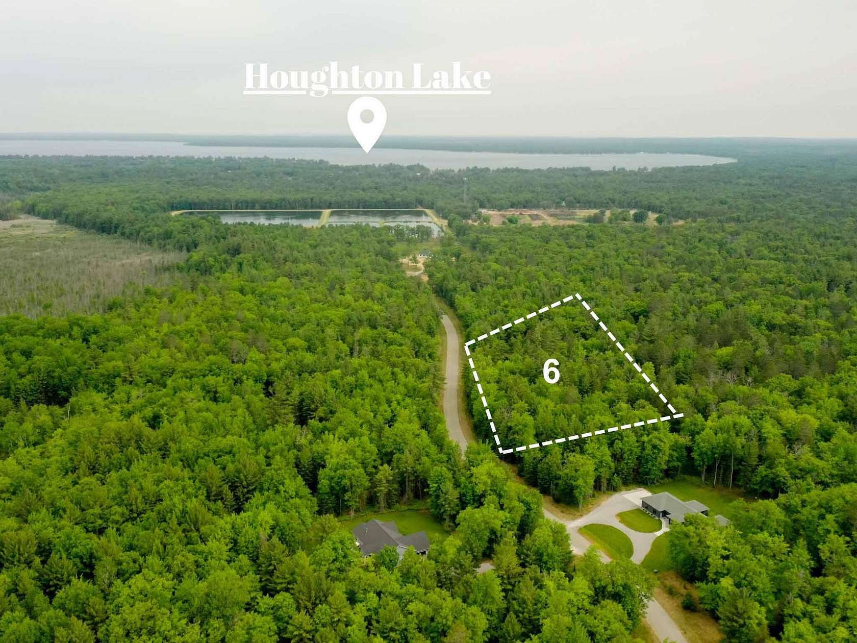 5 Acres of Residential Land for Sale in Houghton Lake, Michigan