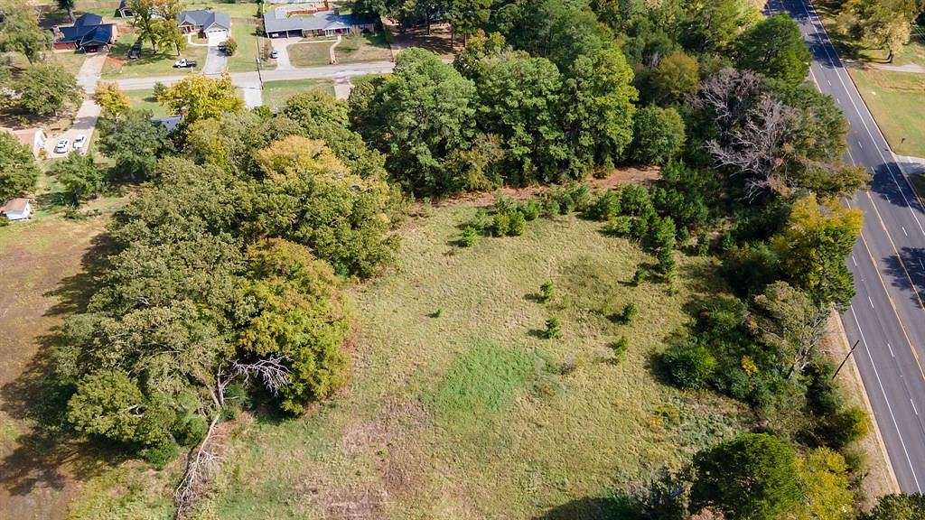 1.7 Acres of Commercial Land for Sale in Tyler, Texas