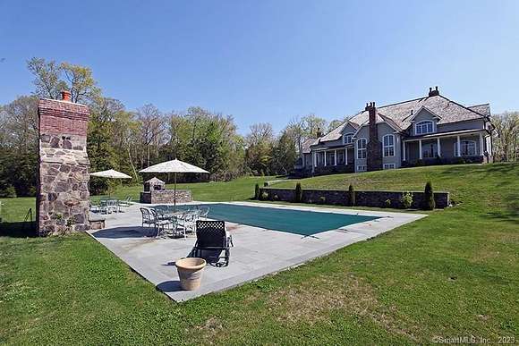 15.9 Acres of Land with Home for Sale in Washington, Connecticut