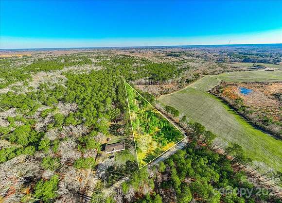 2.2 Acres of Residential Land for Sale in Effingham, South Carolina
