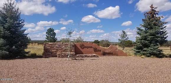 2.5 Acres of Residential Land for Sale in Show Low, Arizona