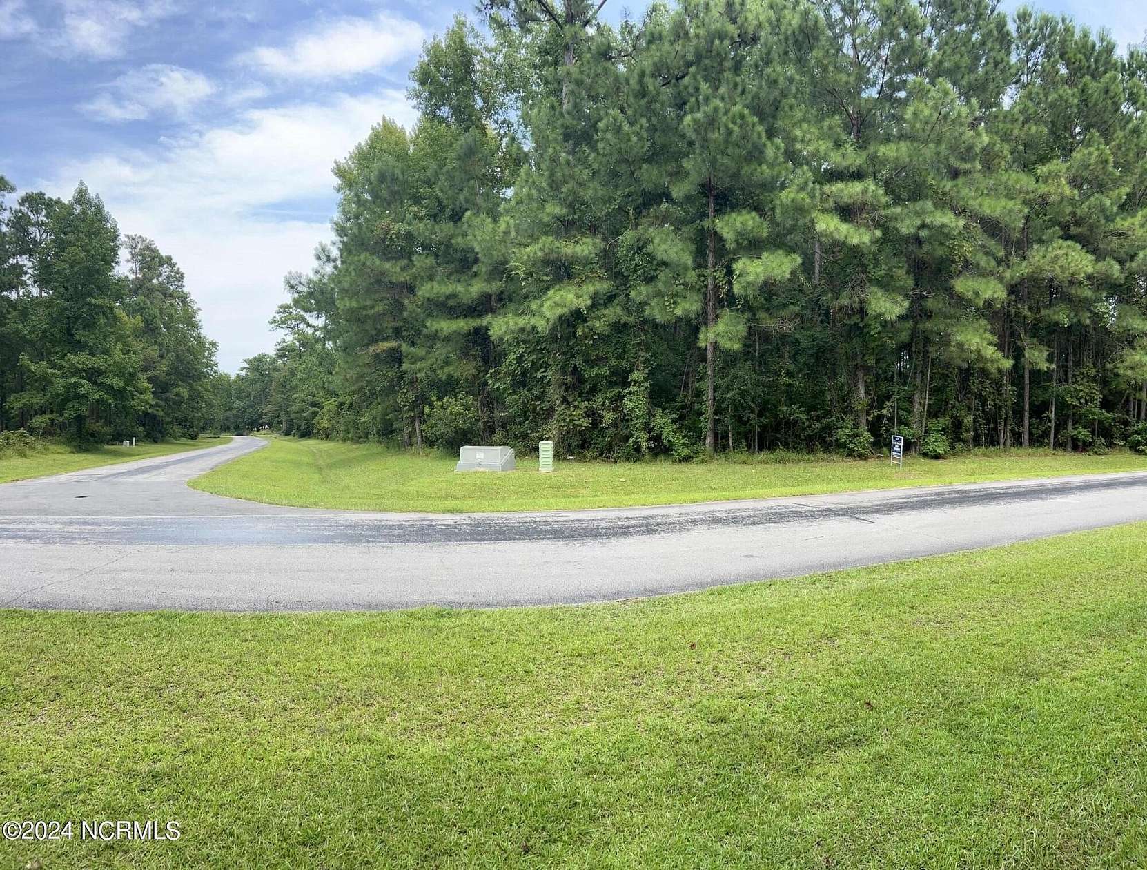 2.97 Acres of Residential Land for Sale in Beaufort, North Carolina