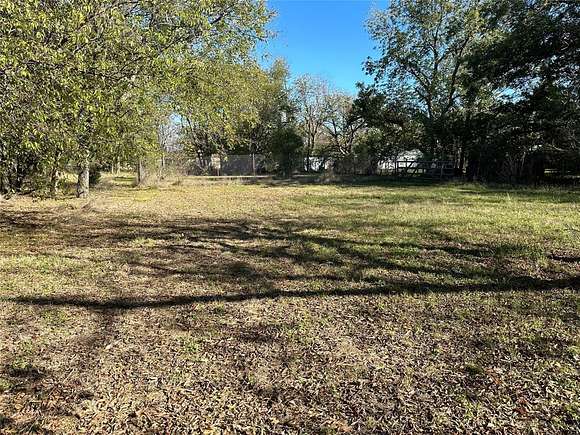 0.61 Acres of Residential Land for Sale in Newark, Texas