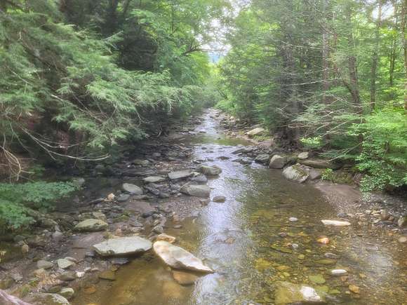 160 Acres of Recreational Land for Sale in Marlboro, Vermont