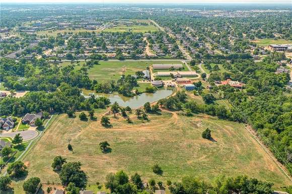 34.5 Acres of Agricultural Land with Home for Sale in Edmond, Oklahoma