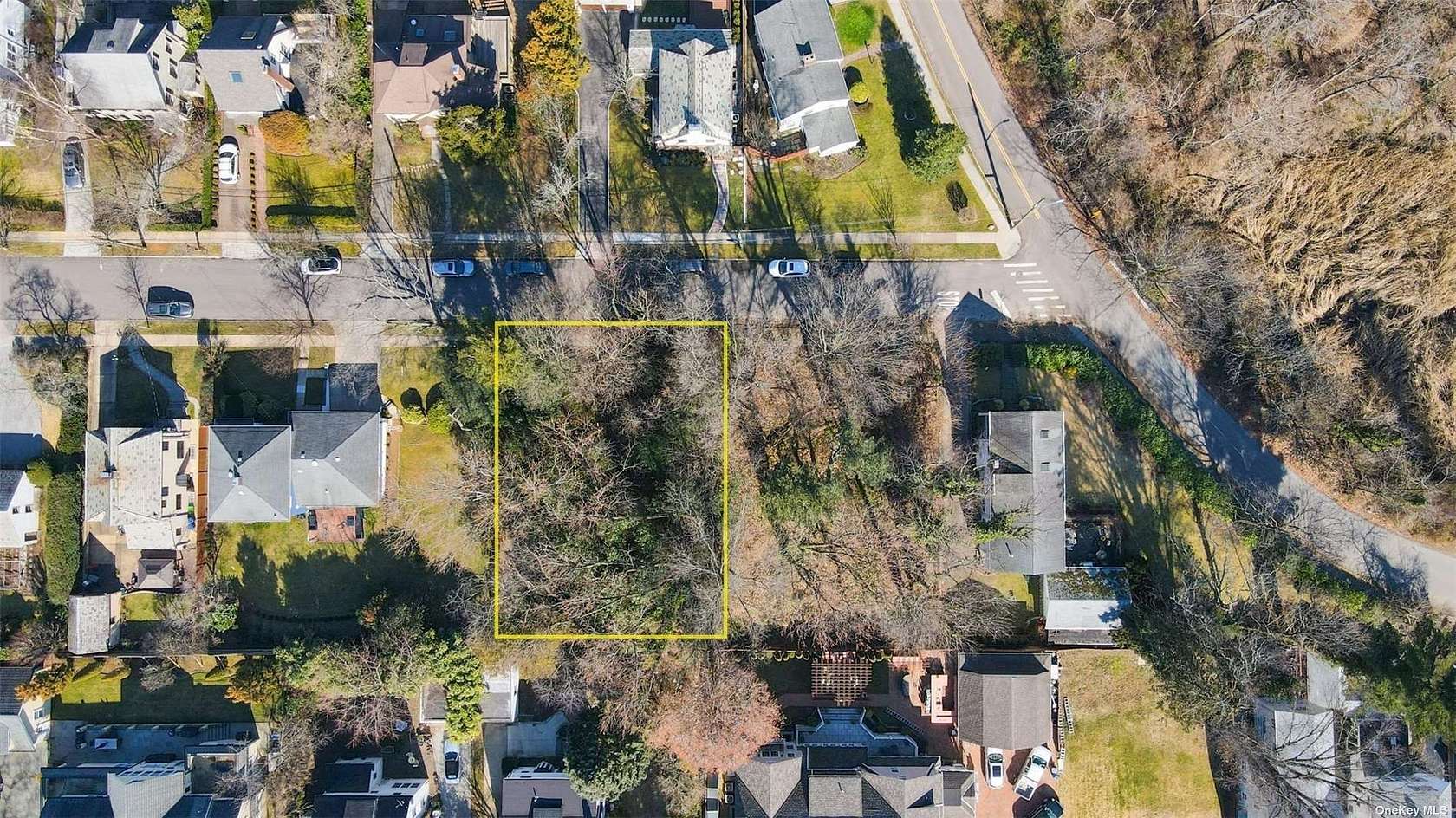 0.18 Acres of Residential Land for Sale in Douglaston, New York