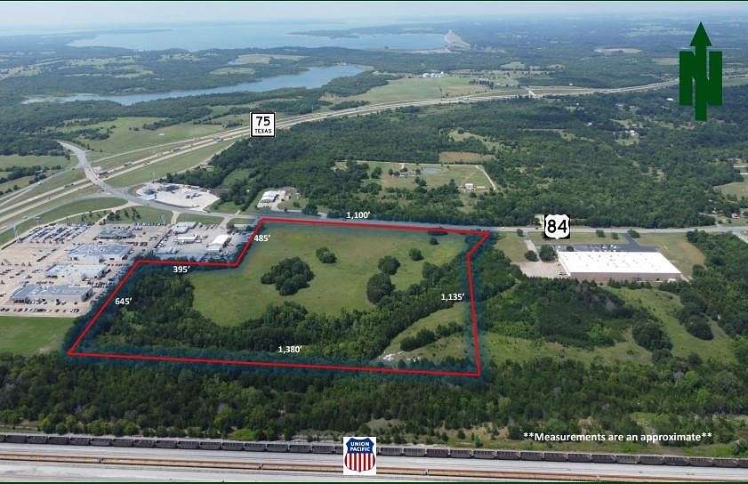 32 Acres of Commercial Land for Sale in Denison, Texas