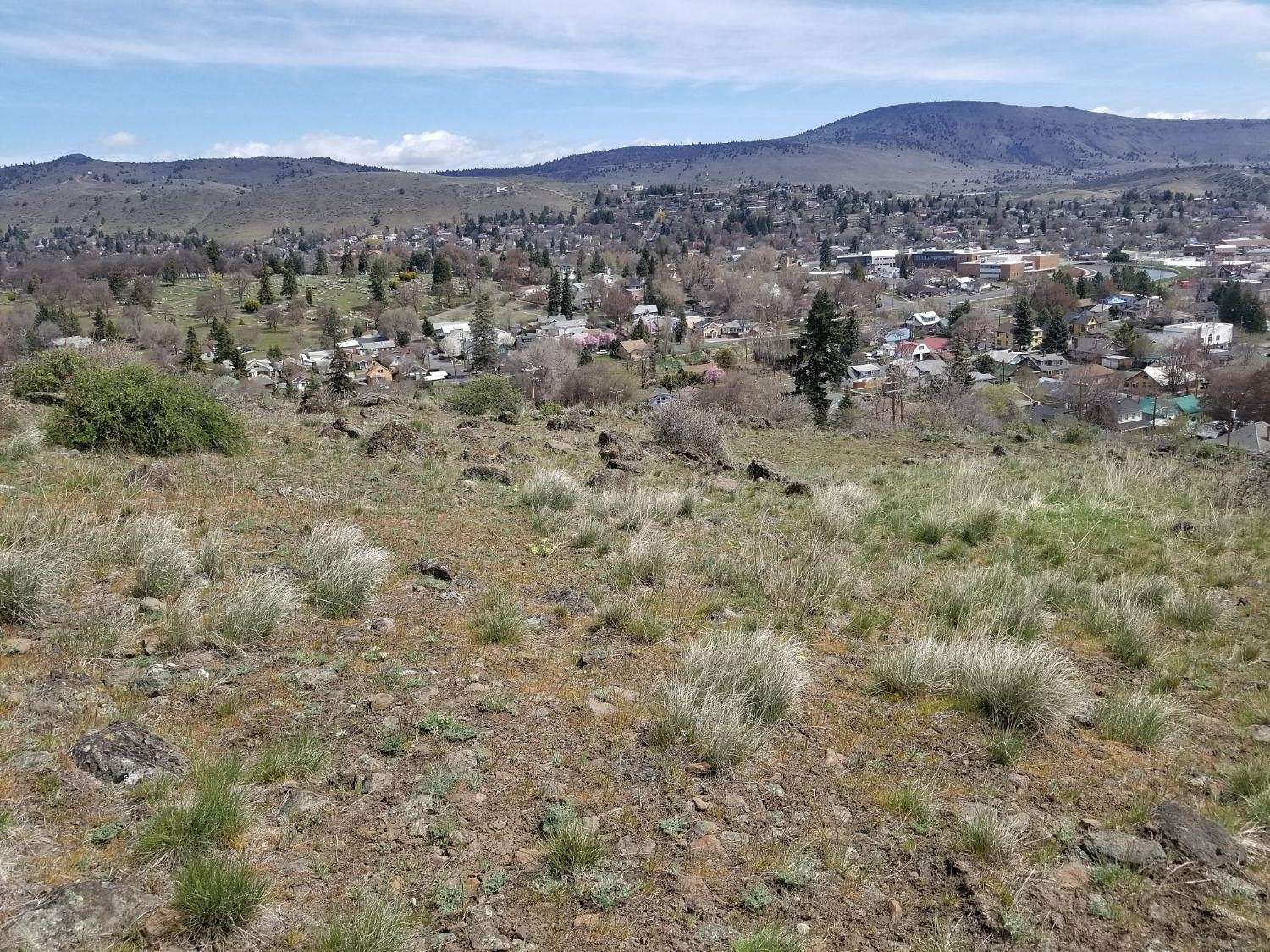 0.14 Acres of Residential Land for Sale in Klamath Falls, Oregon