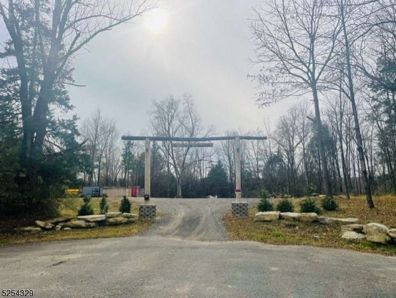 32.5 Acres of Land for Sale in Hardyston Township, New Jersey