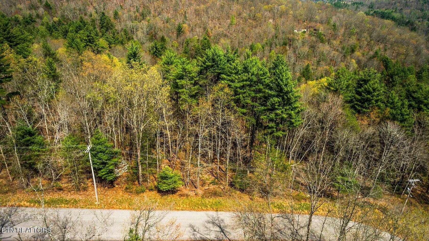 1.6 Acres of Residential Land for Sale in Harriman, Tennessee