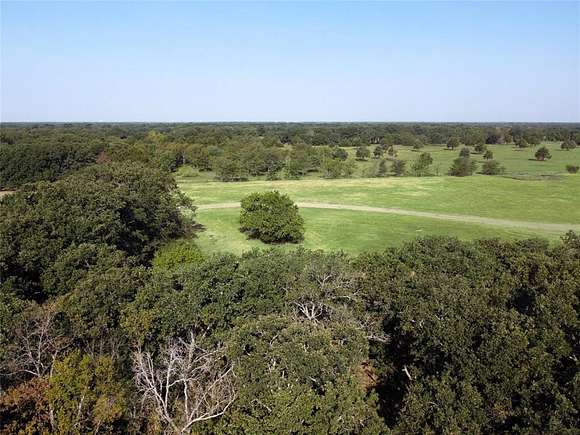 10 Acres of Residential Land for Sale in Greenville, Texas