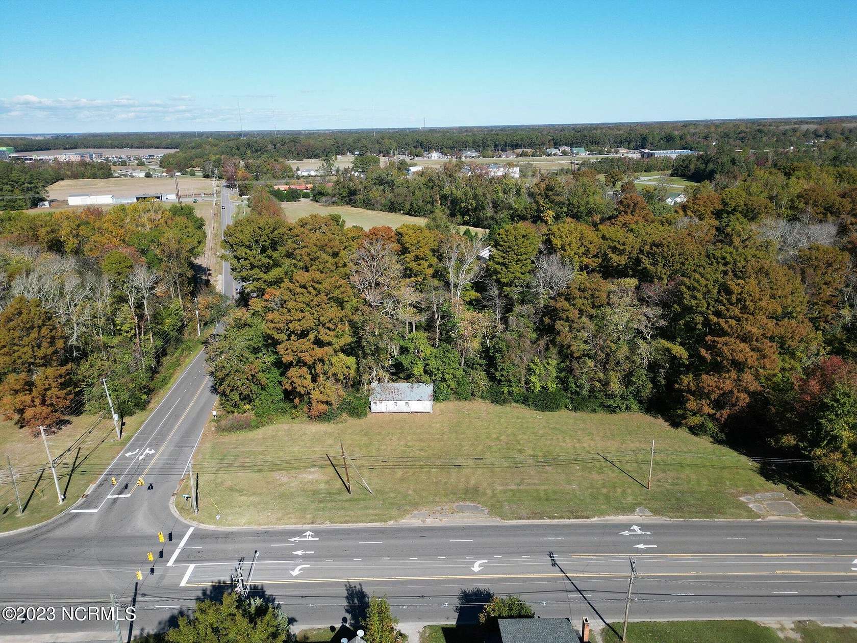 1.1 Acres of Commercial Land for Sale in Elizabeth City, North Carolina