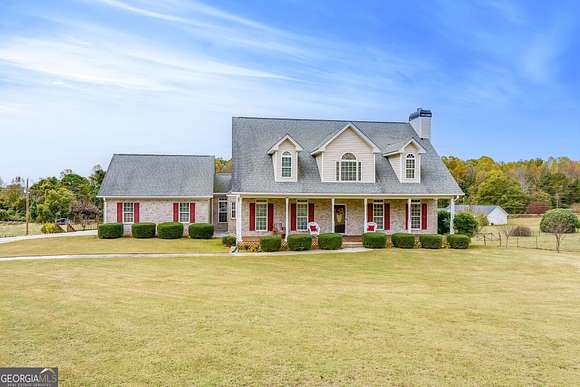 8.4 Acres of Land with Home for Sale in Jefferson, Georgia