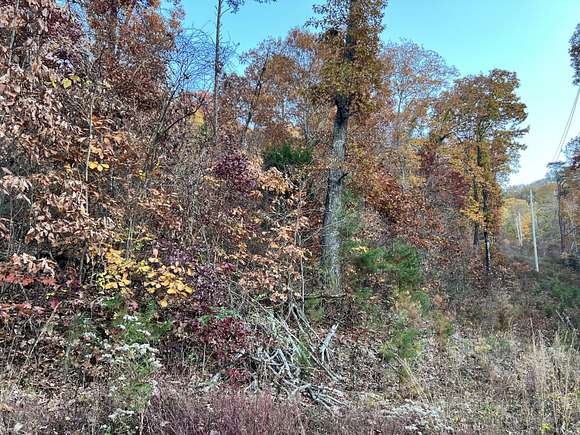 3 Acres of Residential Land for Sale in Morristown, Tennessee