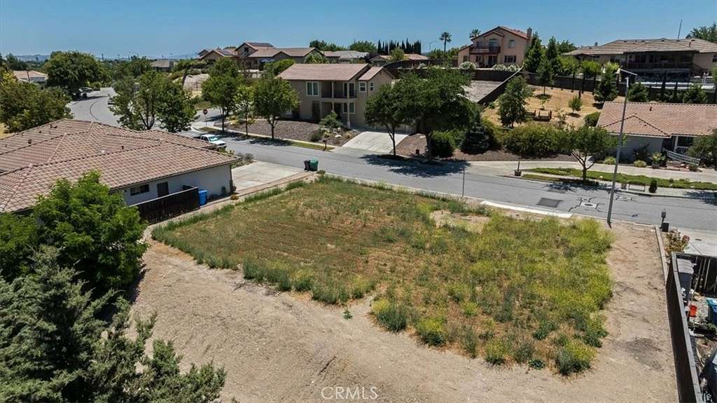 0.228 Acres of Residential Land for Sale in Paso Robles, California