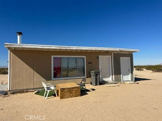 5 Acres of Residential Land with Home for Sale in Joshua Tree, California