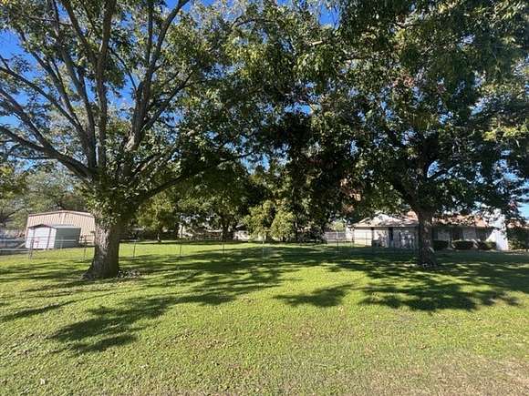 0.3 Acres of Mixed-Use Land for Sale in Robinson, Texas