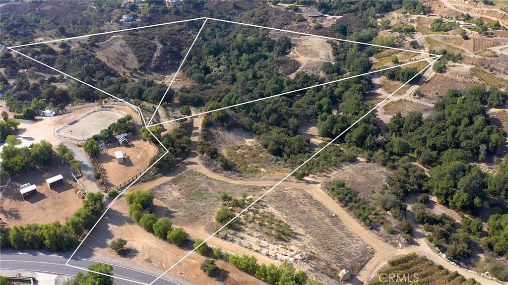 15.5 Acres of Land for Sale in Murrieta, California