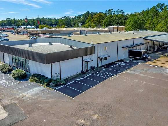 3 Acres of Improved Commercial Land for Sale in Nacogdoches, Texas