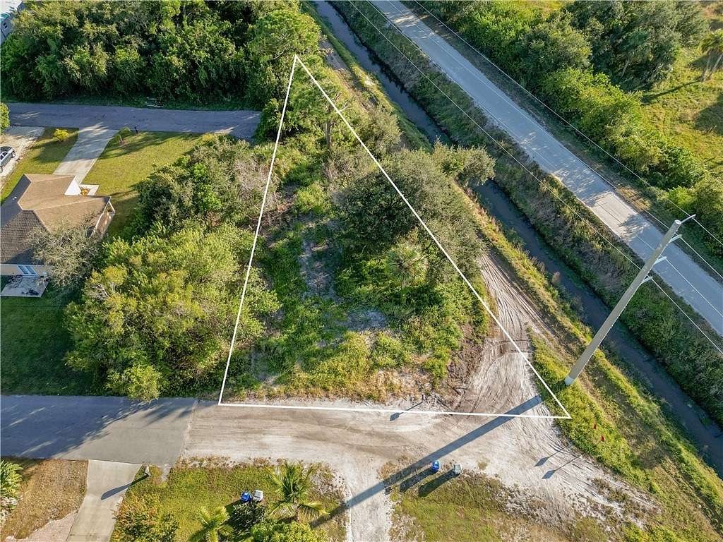 0.34 Acres of Residential Land for Sale in Vero Beach, Florida