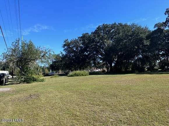 0.91 Acres of Commercial Land for Sale in Port Royal, South Carolina