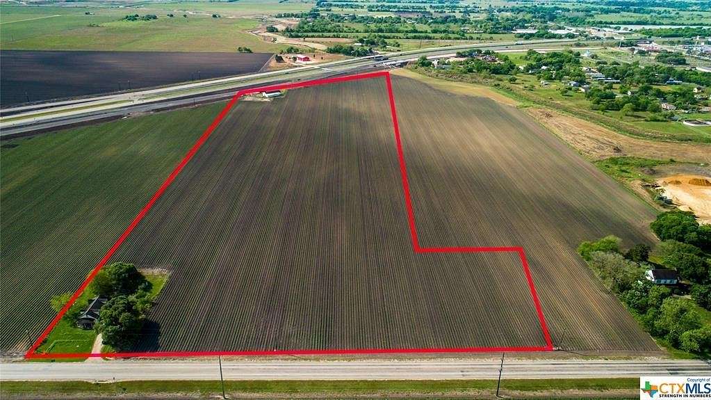 22 Acres of Commercial Land for Sale in El Campo, Texas