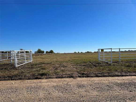 20.6 Acres of Agricultural Land for Sale in Honey Grove, Texas